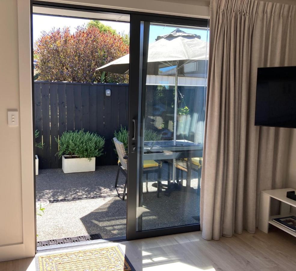 Modern, Sunny, Central Motueka Luaran gambar